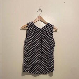 ECCOCI SILK BLOUSE TOP . Size 2